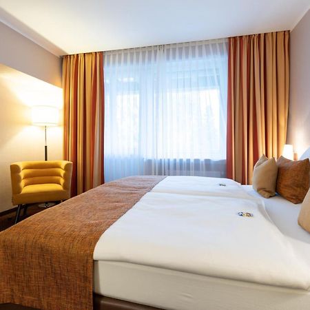 Hotel Im Park Хаан Екстериор снимка
