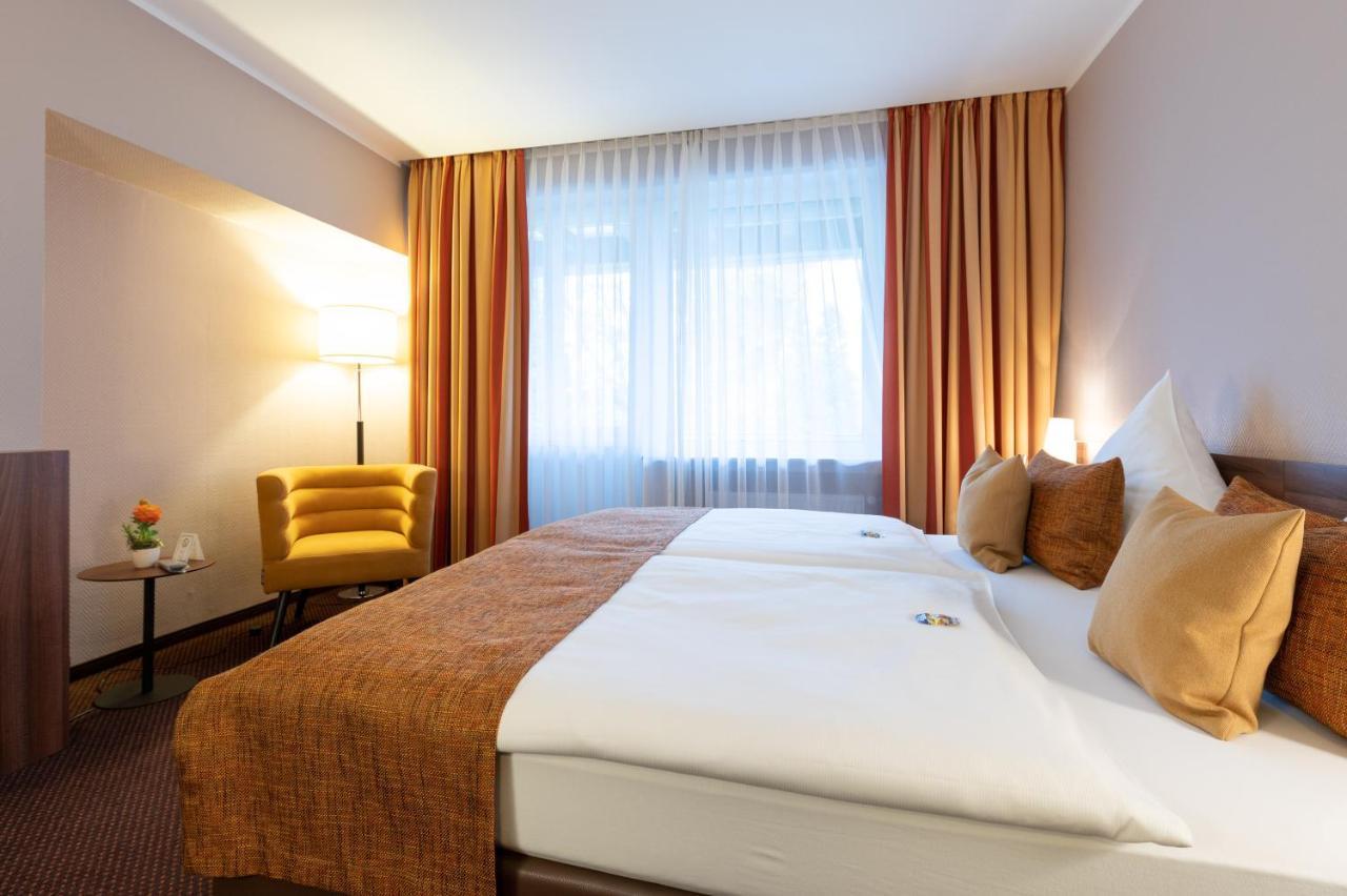 Hotel Im Park Хаан Екстериор снимка